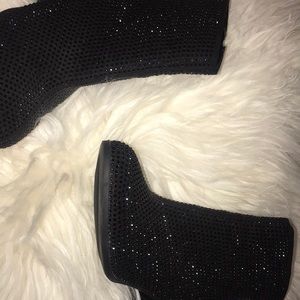 juicy couture black heels